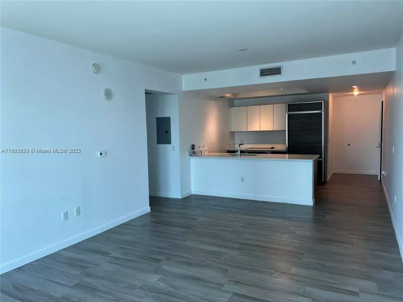 1100 S Miami Ave #1604, Miami, FL 33130