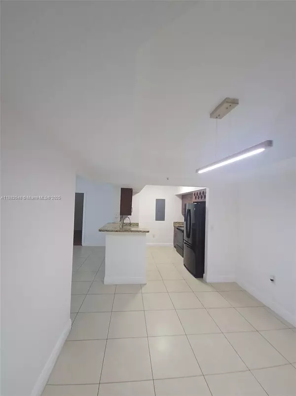Pembroke Pines, FL 33025,215 SW 117th Ter #14104