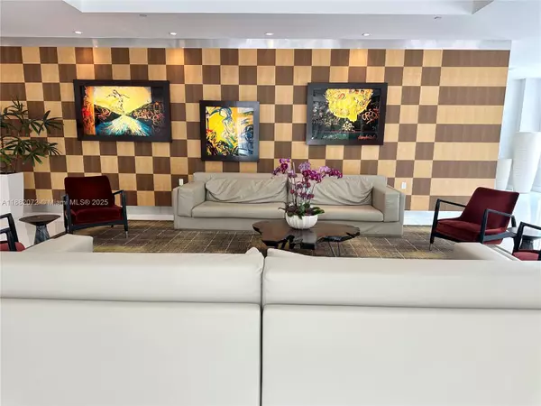 Miami, FL 33132,1800 N Bayshore Dr #4102
