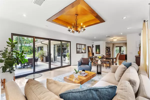 Miami, FL 33137,560 Sabal Palm Rd