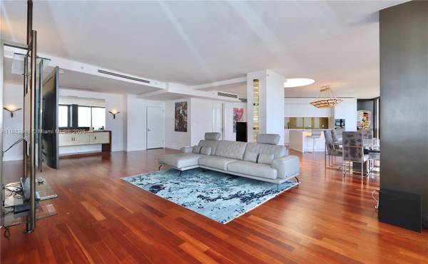 Aventura, FL 33160,1000 Island Blvd #PH2