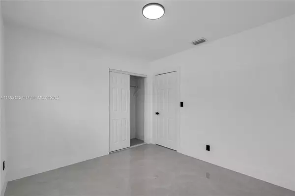 Miami Gardens, FL 33169,1000 NW 198th St