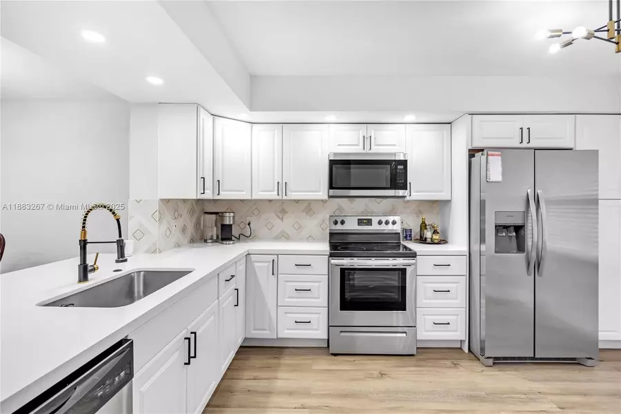 701 SW 142nd Ave #108S, Pembroke Pines, FL 33027