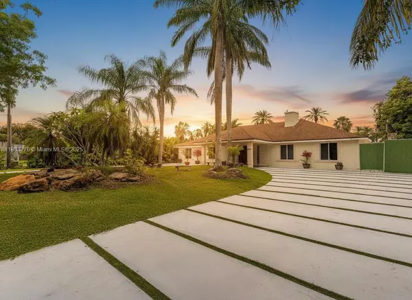 Davie, FL 33325,14401 SW 23rd St