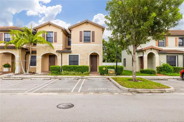 Hialeah, FL 33018,10625 W 32nd Ln