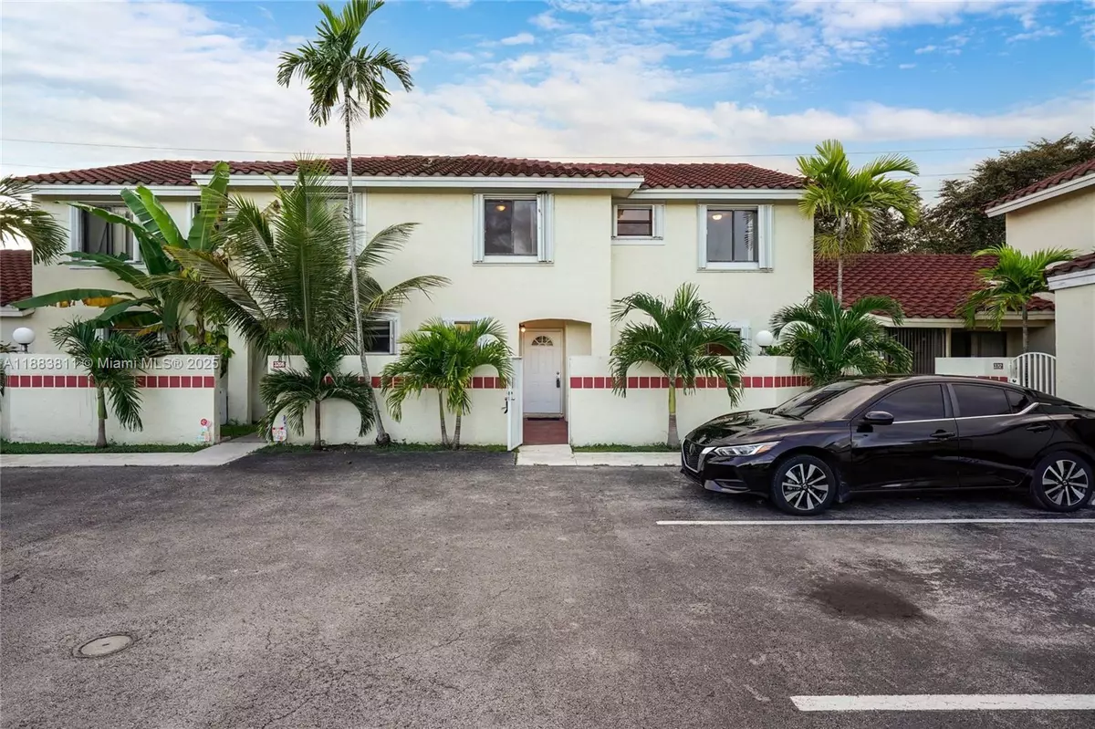 Homestead, FL 33035,3208 San Remo Cir