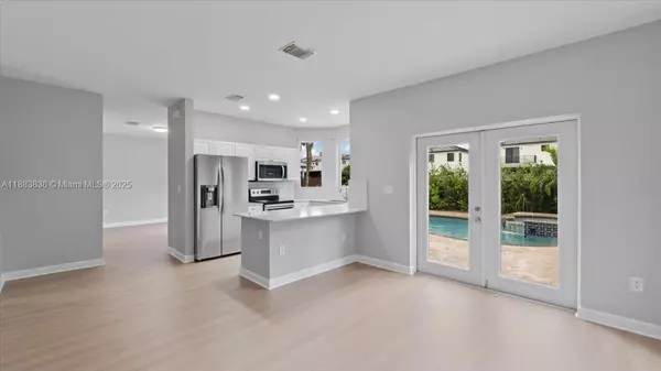 Miami, FL 33196,15789 SW 138th Ter #15789