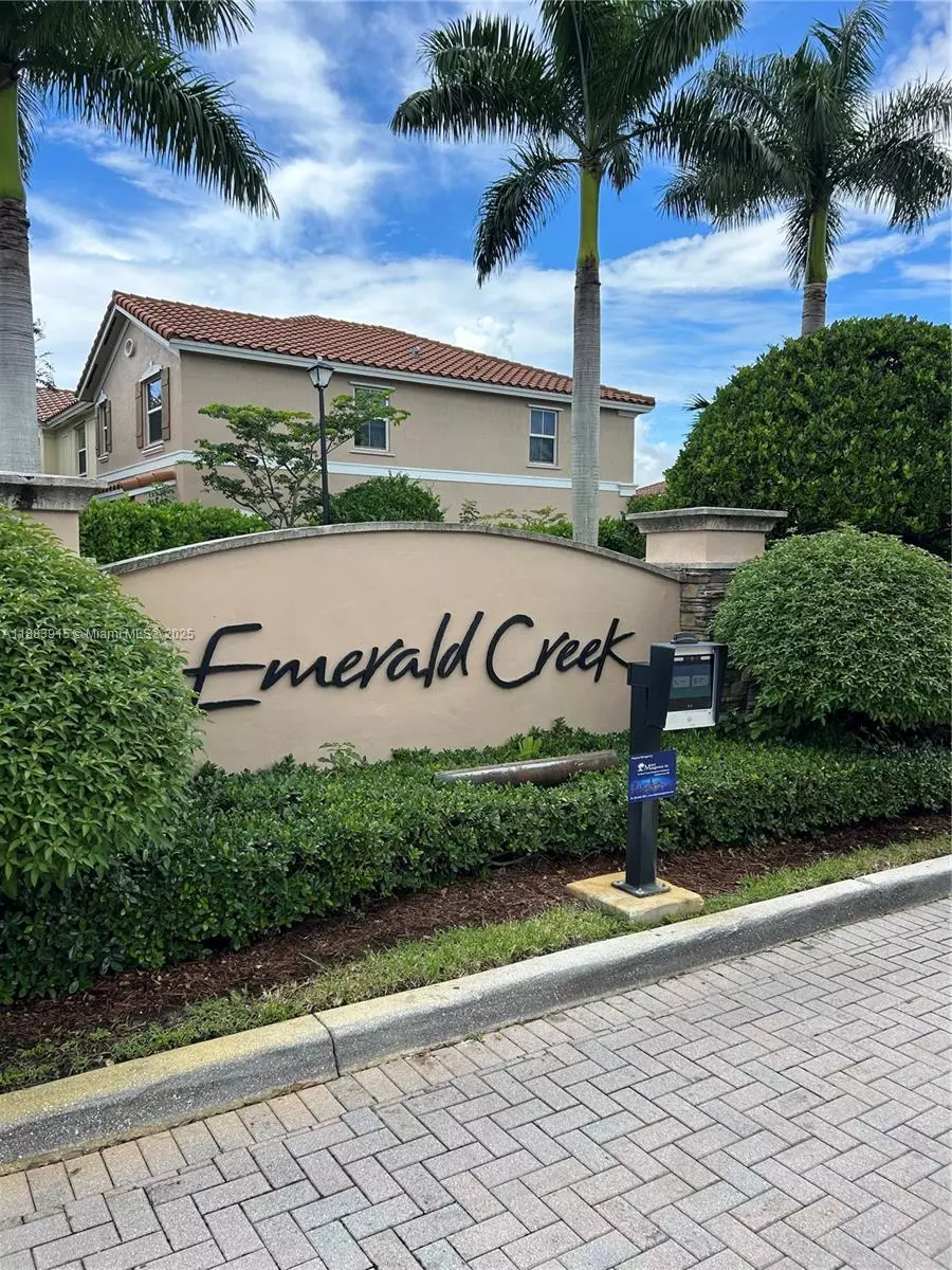 Plantation, FL 33325,12434 Emerald Creek Mnr