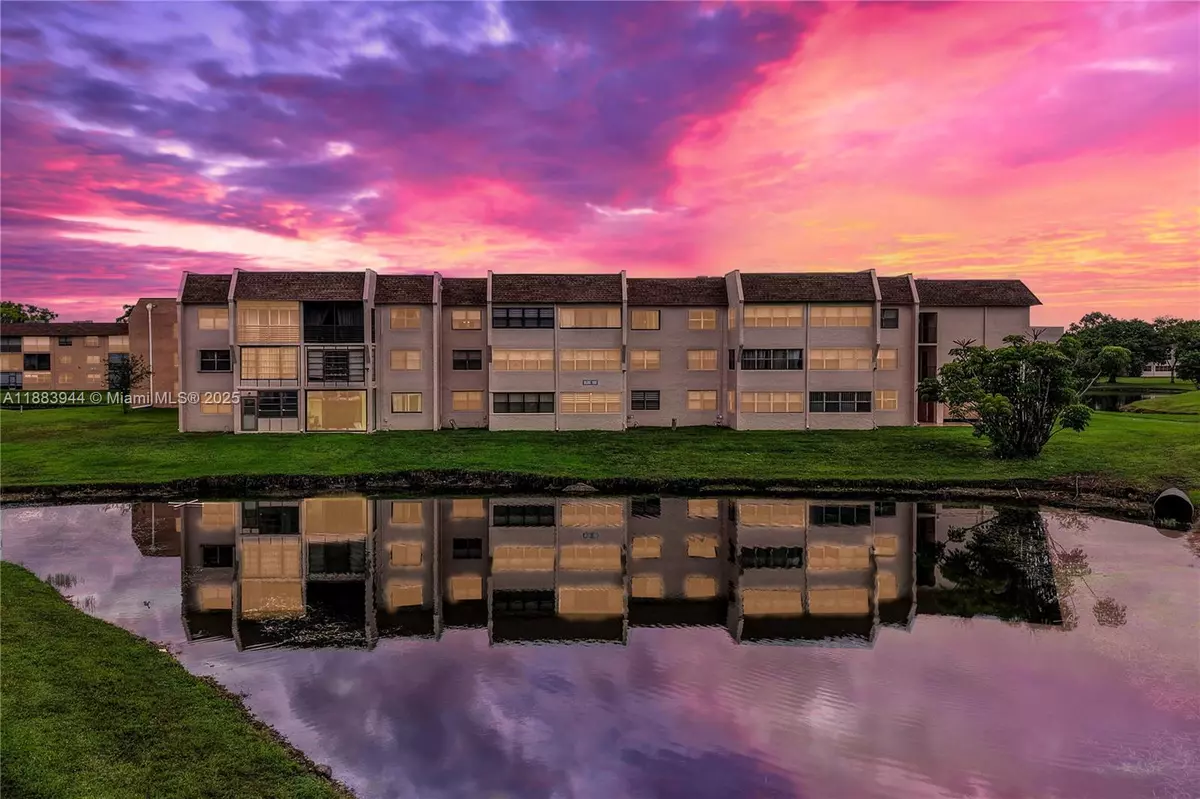 Sunrise, FL 33322,10220 NW 30th Ct #109