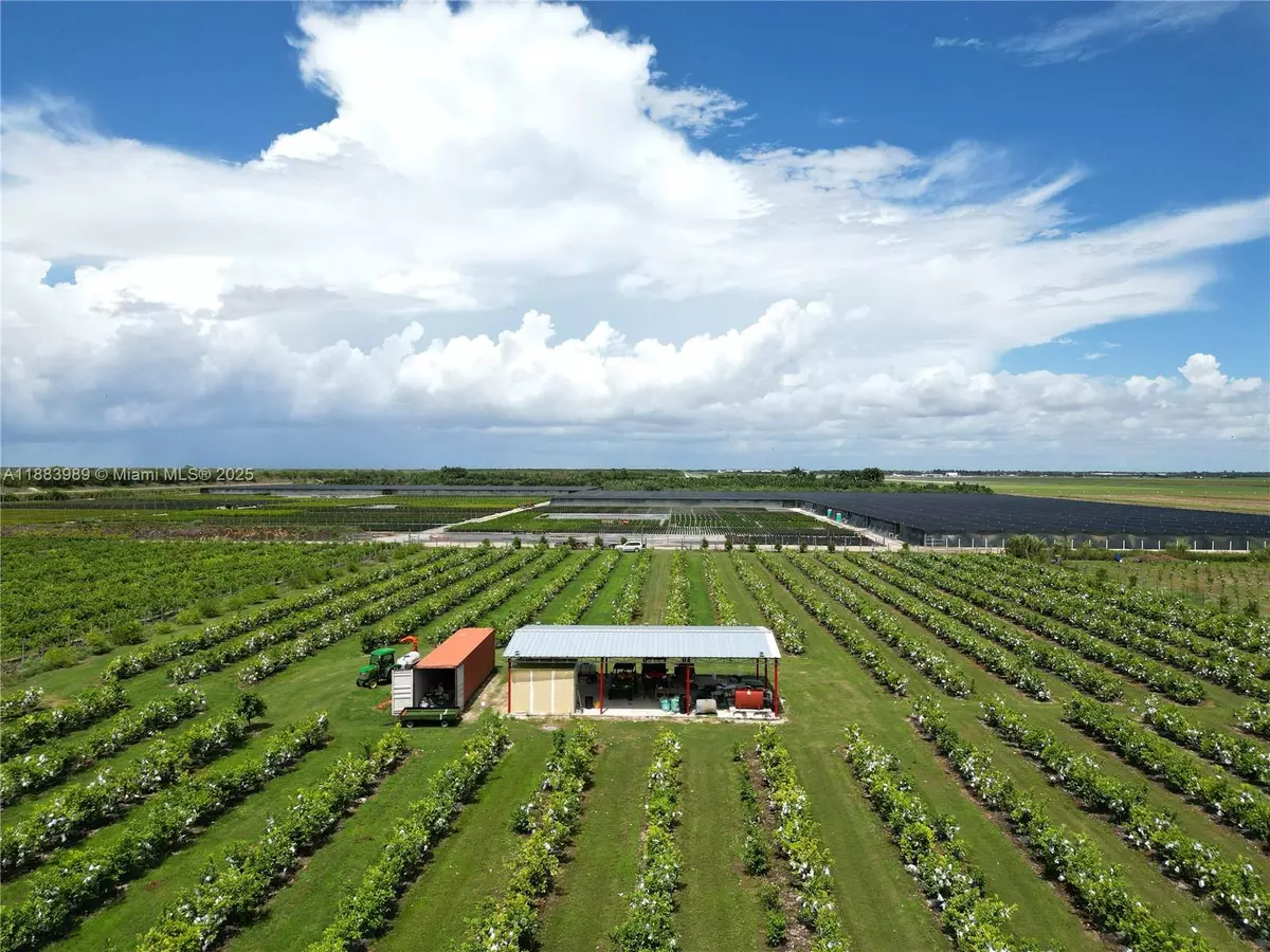 Homestead, FL 33030,304000 SW 228th ve