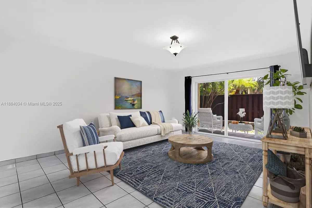 Miami, FL 33176,9105 SW 137th Ter #5-4