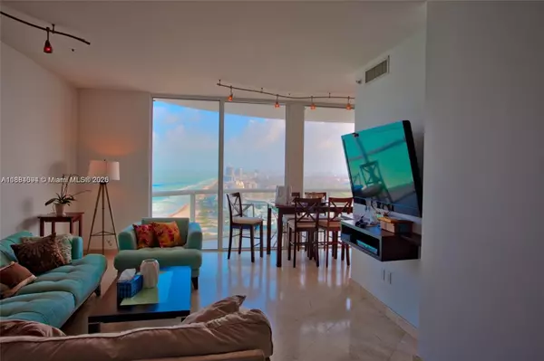 Miami Beach, FL 33141,6365 Collins Ave #4204