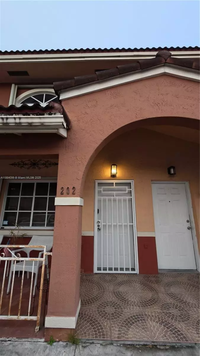 Hialeah, FL 33018,6873 W 36th Ave #202