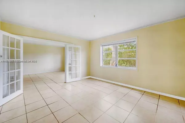 Wilton Manors, FL 33305,124 NE 19th Ct #114B