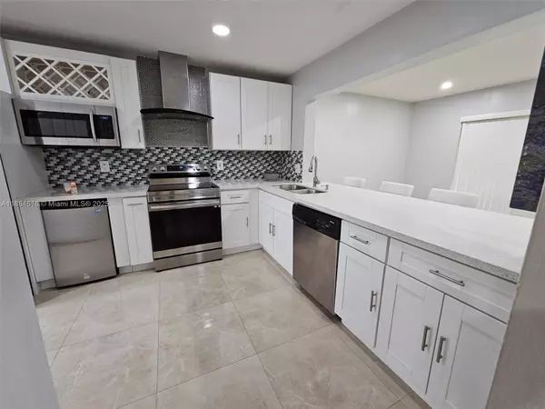 Coconut Creek, FL 33066,2225 NW 45th Ave #550
