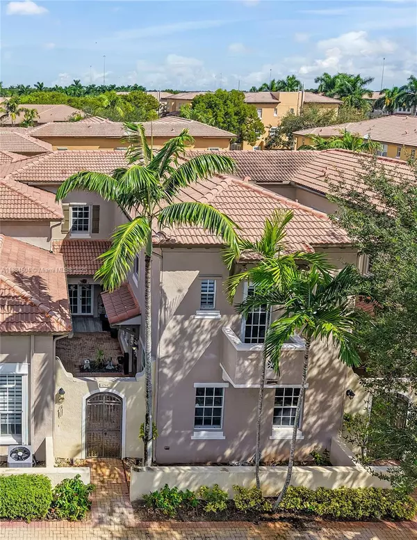 Pembroke Pines, FL 33027,14709 SW 6th St