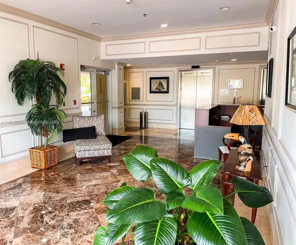 2501 Douglas Rd #306, Miami, FL 33133