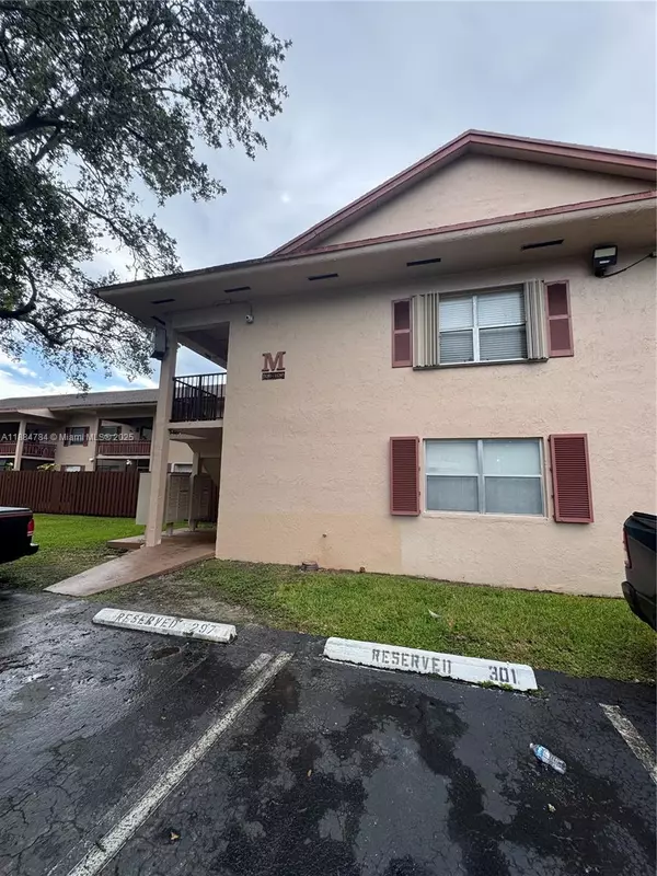Miami, FL 33176,11291 SW 88th St #202M