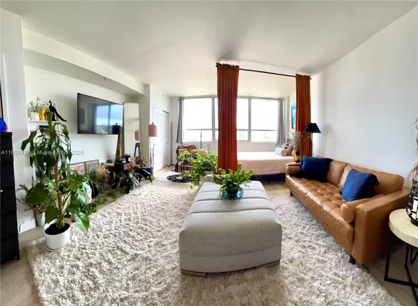 1500 Bay Road #810S, Miami Beach, FL 33139