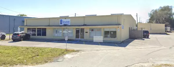 Lakeland, FL 33801,2621 skyview Drive