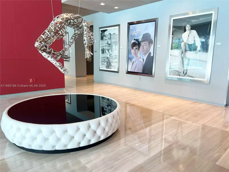 1080 Brickell Ave #2206, Miami, FL 33131