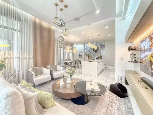 Doral, FL 33166,4761 NW 85th Ave