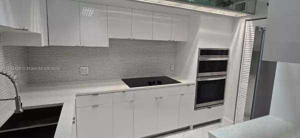 Miami, FL 33133,2843 S Bayshore Dr #3A