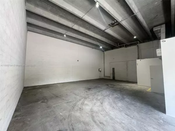 Doral, FL 33172,10851 NW 29th St #10851