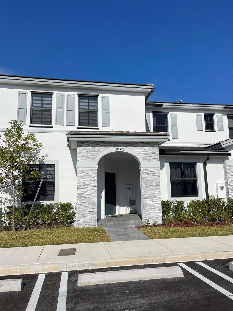 Miami, FL 33187,18320 SW 148th Rd #18320