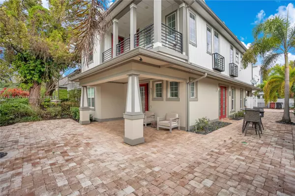 Orlando, FL 32804,555 Peachtree Rd