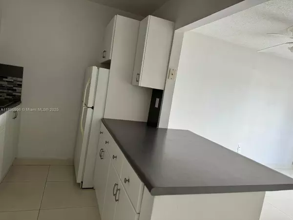 Virginia Gardens, FL 33166,5731 NW 37th St #219