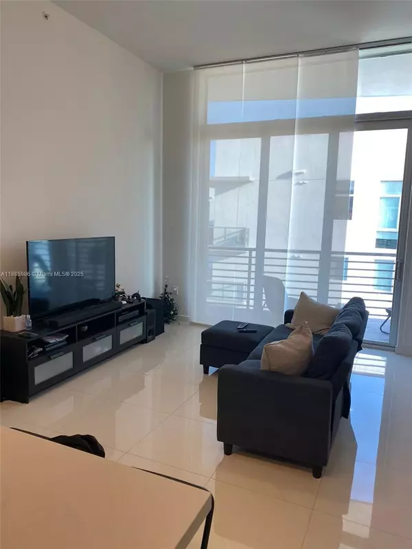 Doral, FL 33178,7875 NW 107th Ave #805