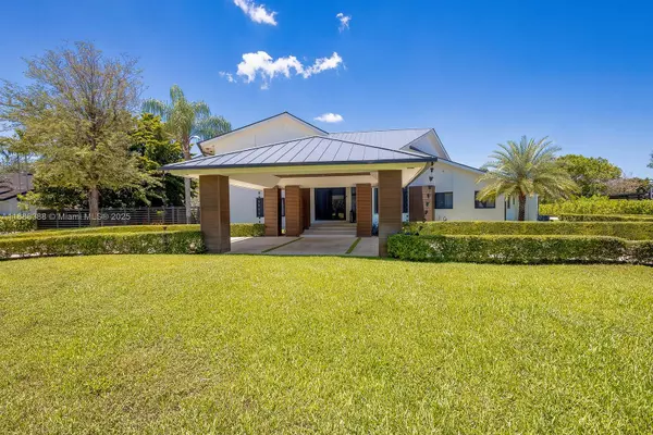 Miami, FL 33176,10506 SW 89 Place
