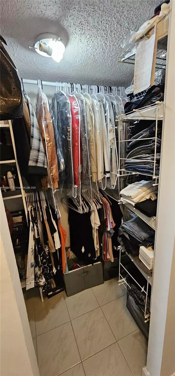 North Miami, FL 33181,2150 Sans Souci Blvd #A1607