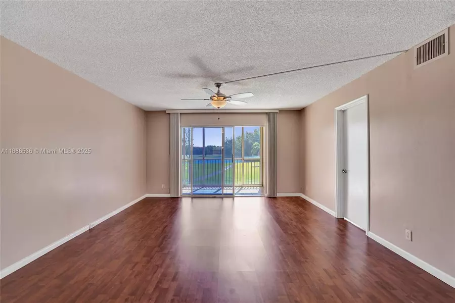 12500 SW 6th St #203N, Pembroke Pines, FL 33027