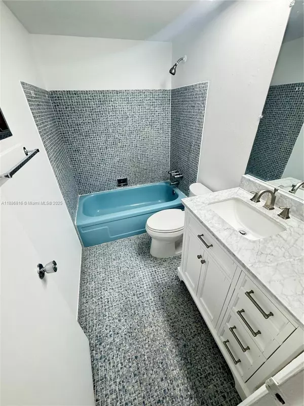 Hallandale Beach, FL 33009,300 Layne Blvd #313