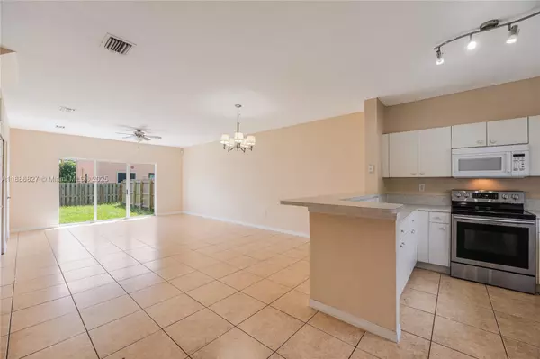 20437 NW 15th Ave, Miami Gardens, FL 33169