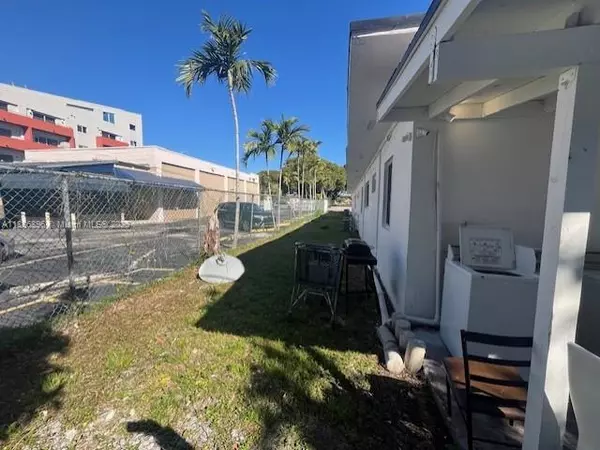 Miami, FL 33135,2900 W Flagler St
