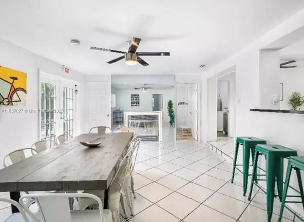 Hollywood, FL 33024,330 N 68th Ave