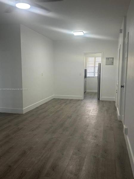 6805 Abbott Ave #1, Miami Beach, FL 33141