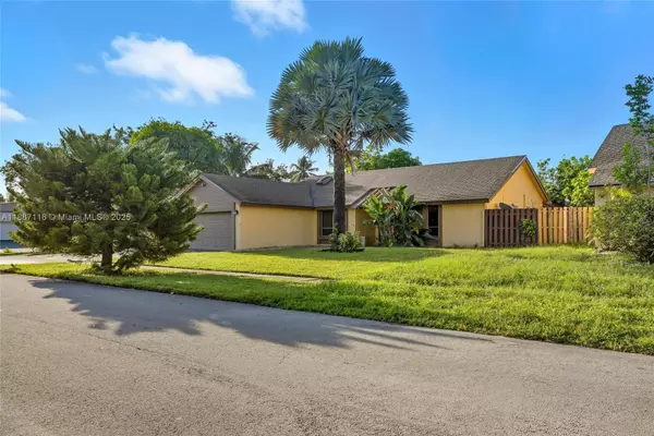 Lauderhill, FL 33351,8240 NW 51st Ct