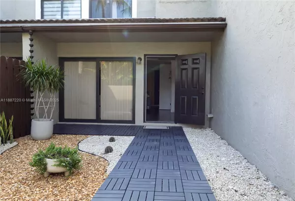 Miami, FL 33196,15365 SW 104th Ter #2