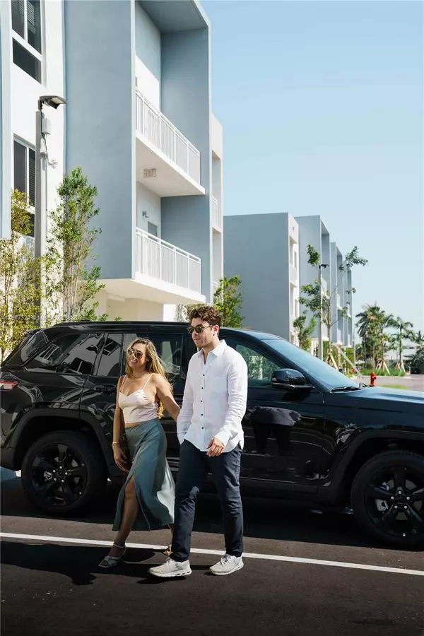 Dania Beach, FL 33004,610 NE 2nd St #305