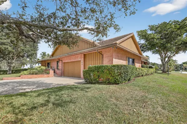 Plantation, FL 33325,100 NW 129th Ave