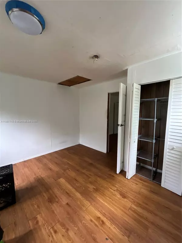 Miami, FL 33150,Address not disclosed