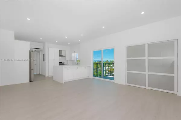Miami Beach, FL 33141,1960 Marseille Dr #403