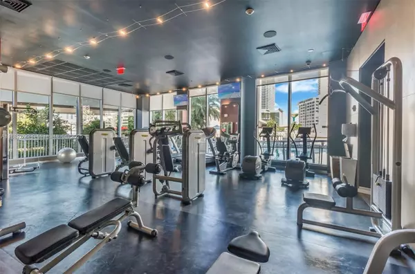 Hallandale Beach, FL 33009,Address not disclosed