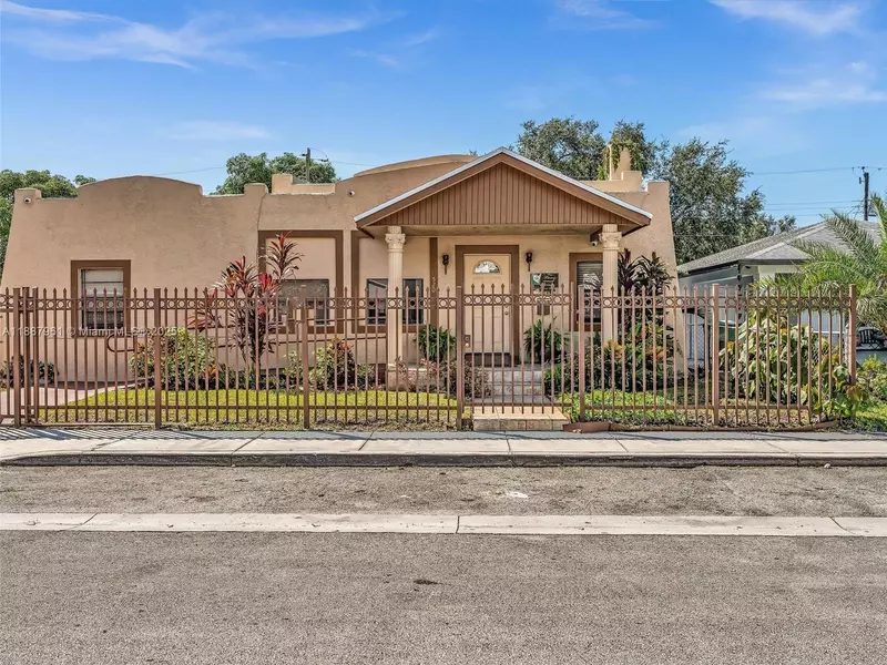 520 NW 49th St, Miami, FL 33127