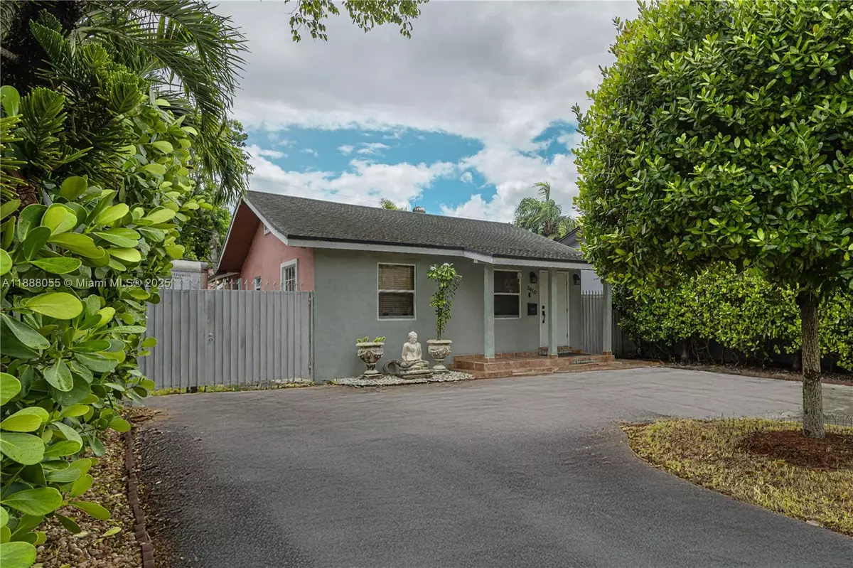 Miami, FL 33145,3410 SW 24th St