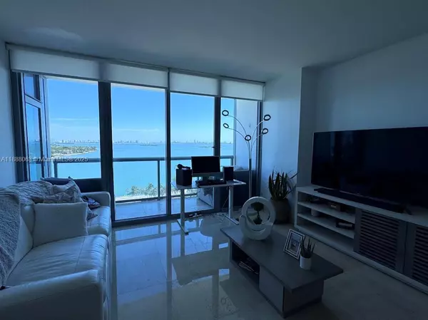 Miami, FL 33137,601 NE 36th St #1311